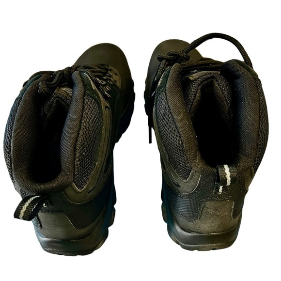 Columbia Men\'s Newton Ridge Plus 1 Waterproof/Hiking Boots Size 11 main image 9